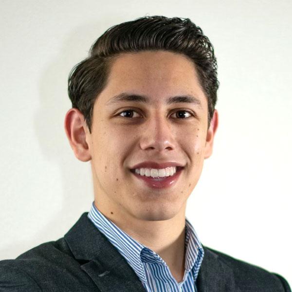 Headshot of Saint Mary's Student Isaac Serrano Torres